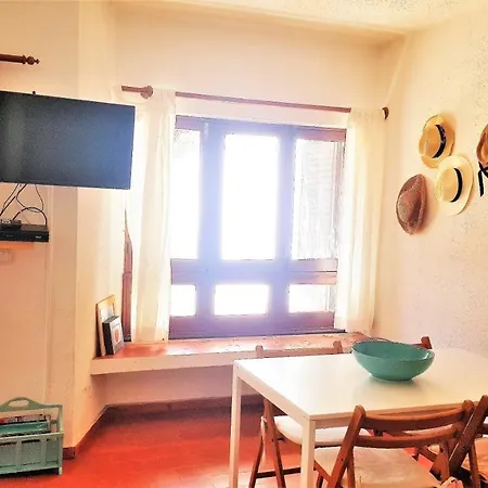 Patio House - Checkinhome